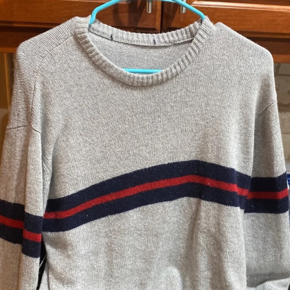 Brandy Melville sweater